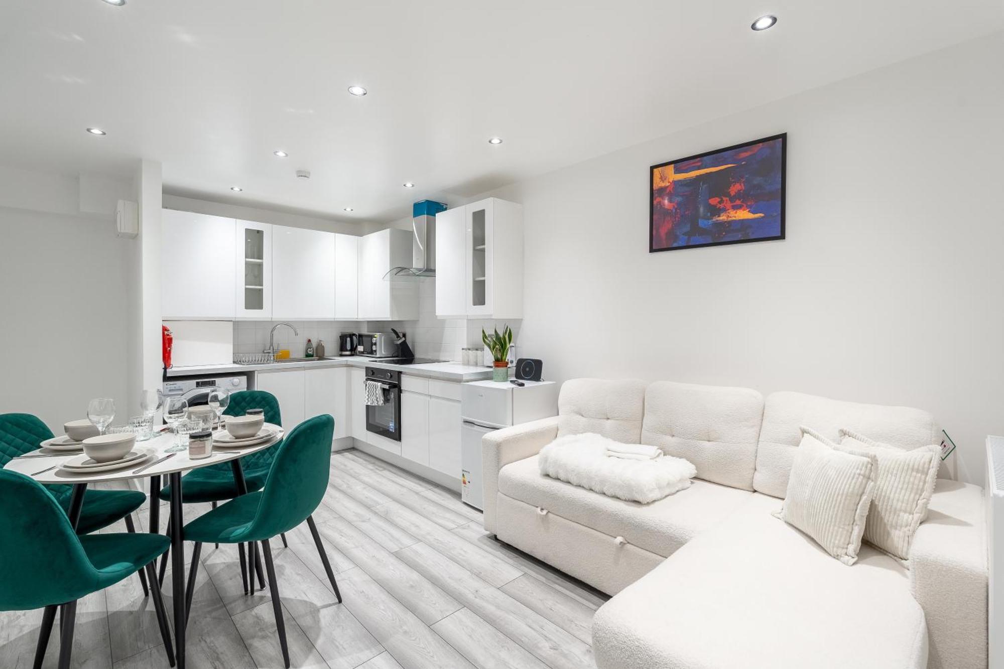 Beautiful Flat Near Central London - Entire Flat - Equipped Kitchen - Private Bathroom Exterior photo