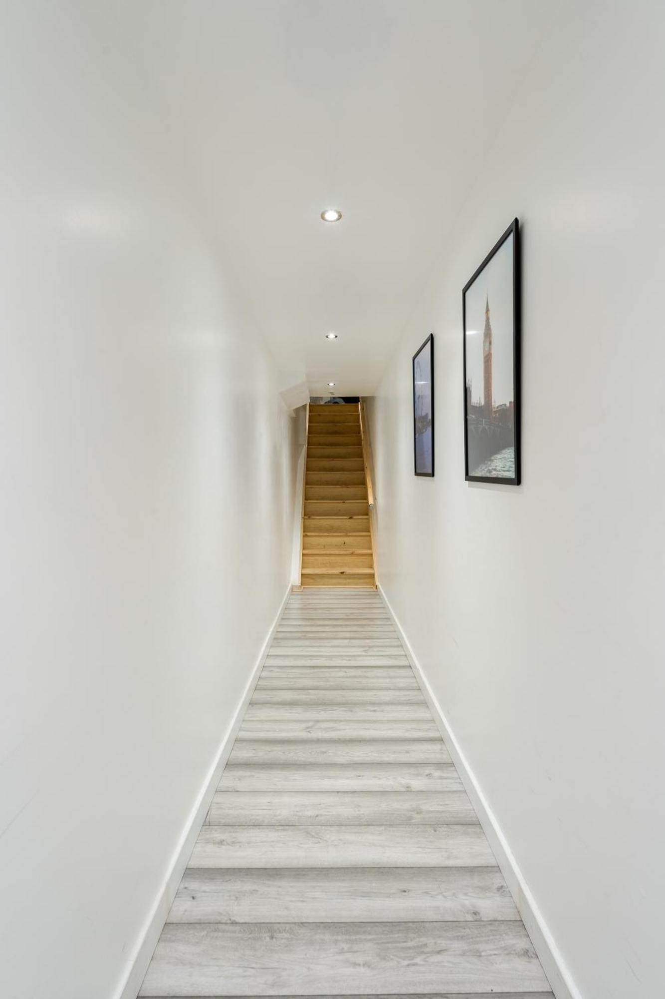 Beautiful Flat Near Central London - Entire Flat - Equipped Kitchen - Private Bathroom Exterior photo