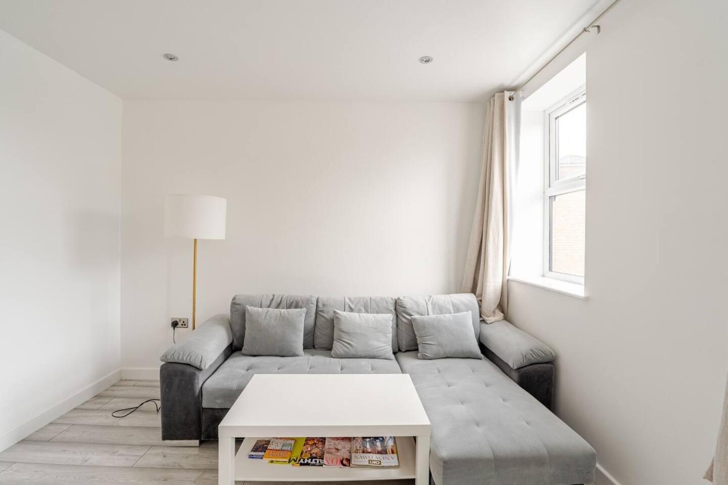 Beautiful Flat Near Central London - Entire Flat - Equipped Kitchen - Private Bathroom Exterior photo